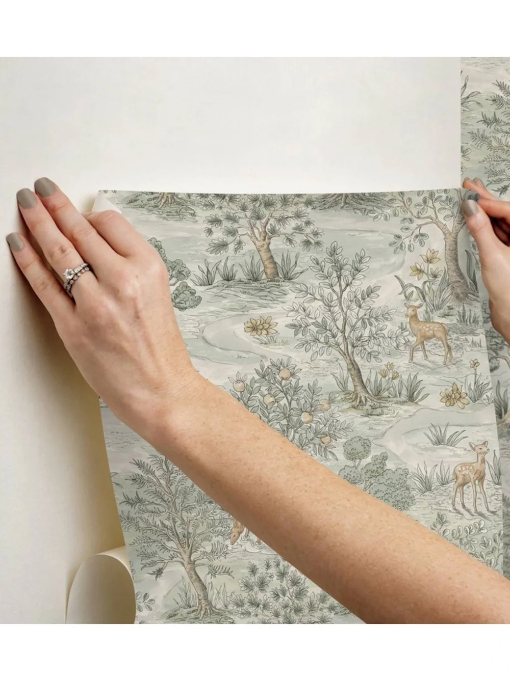 Brewster Peel and Stick Wallpaper Bramble Wintergreen (2 Rolls)